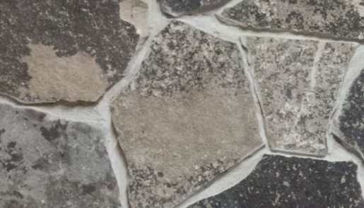 Flagstone - Chips Groundcover Unique Sizes And Colors